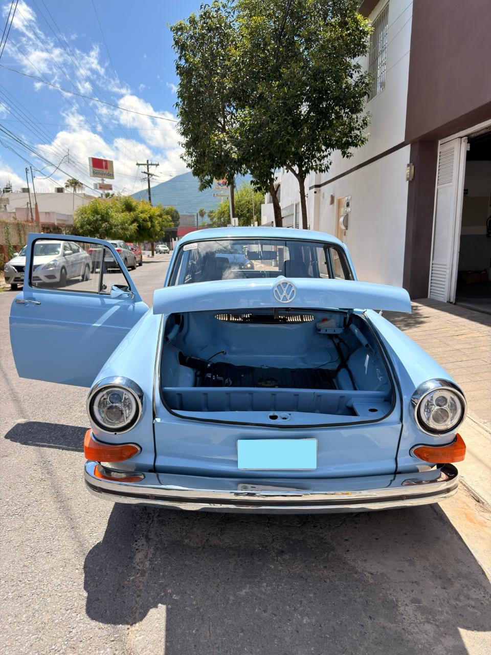VW Squareback 1971 2