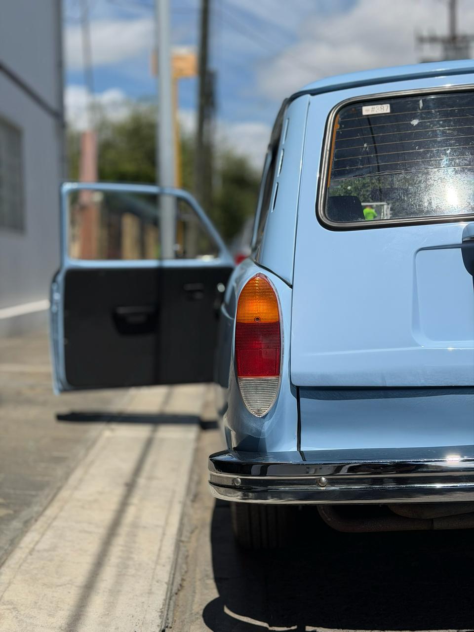 VW Squareback 1971 7